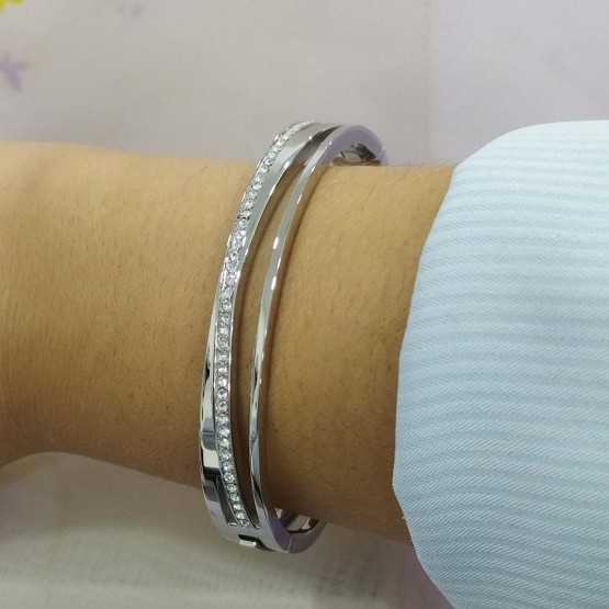 Lotus Style Pulsera Rígida Circonitas