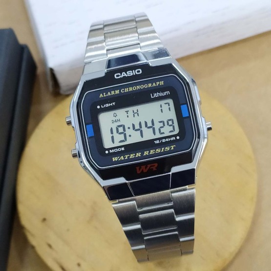 Casio Vintage Iconic Collection