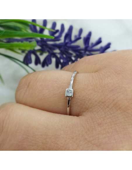 Amagoa Anillo Solitario Liso