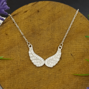 Towanda Gargantilla Alas de Ángel