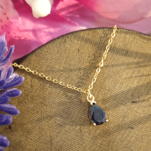 Towanda Gargantilla Lagrima Negra Chapada