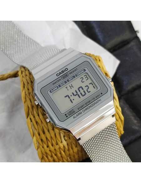 Casio Vintage Iconic Milanesa