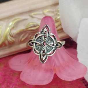 Anillo Nudo de Bruja