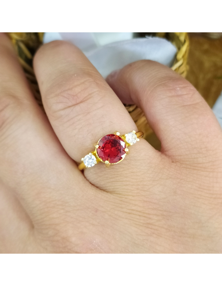 Aragón Carmona Anillo chapado con cristal rojo
