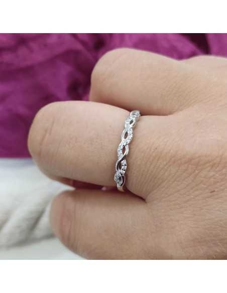 Towanda Anillo Trenzado Circonita