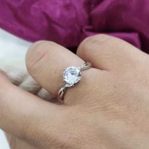 Towanda Anillo Solitario