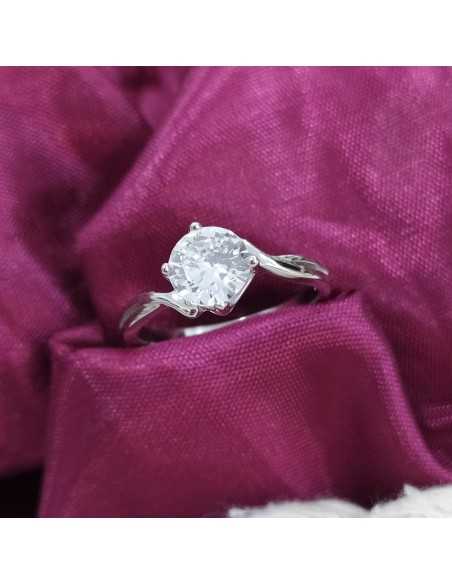 Towanda Anillo Solitario