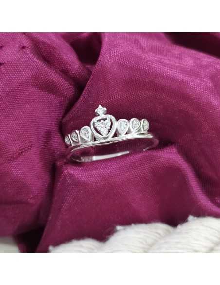 Towanda Anillo Corona