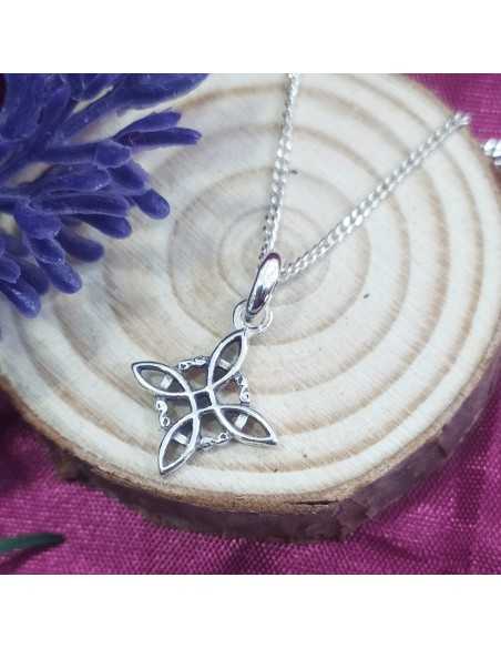 Colgante Amuleto Nudo de Bruja