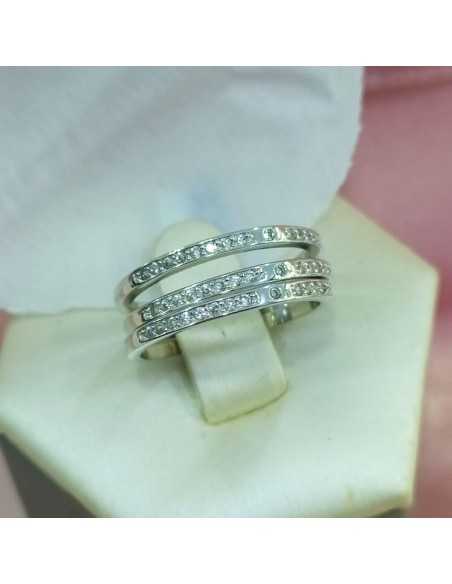 Towanda Anillo Triple Circonitas