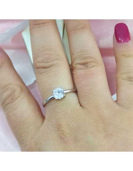 Towanda Anillo Solitario