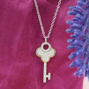 Towanda Colgante Llave con circonitas