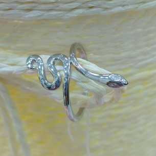 Towanda Anillo Serpiente con circonitas