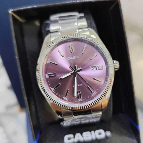 Casio clásico acero color