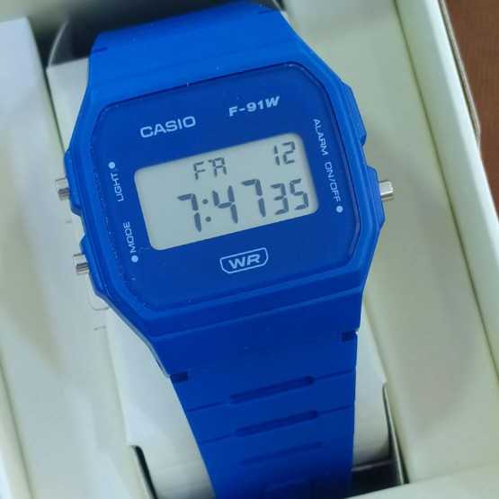 Casio F-91W Restyling