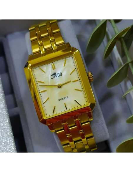 18982/2 Square series acero chapado